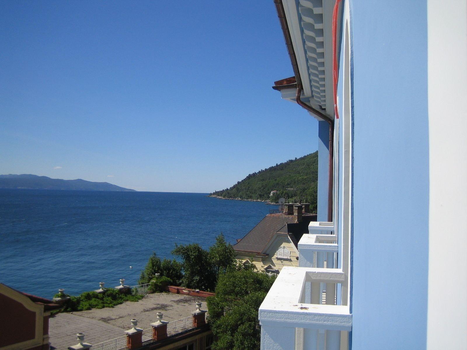 Hotel Park Lovran Bagian luar foto